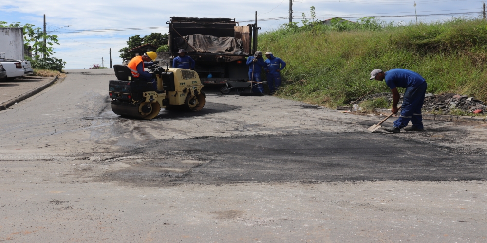 SECRETARIA DE OBRAS, PROJETO E SERVI�OS P�BLICOS DEU IN�CIO A OPERA��O TAPA-BURACO EM DIVERSAS REGI�ES DA CIDADE
